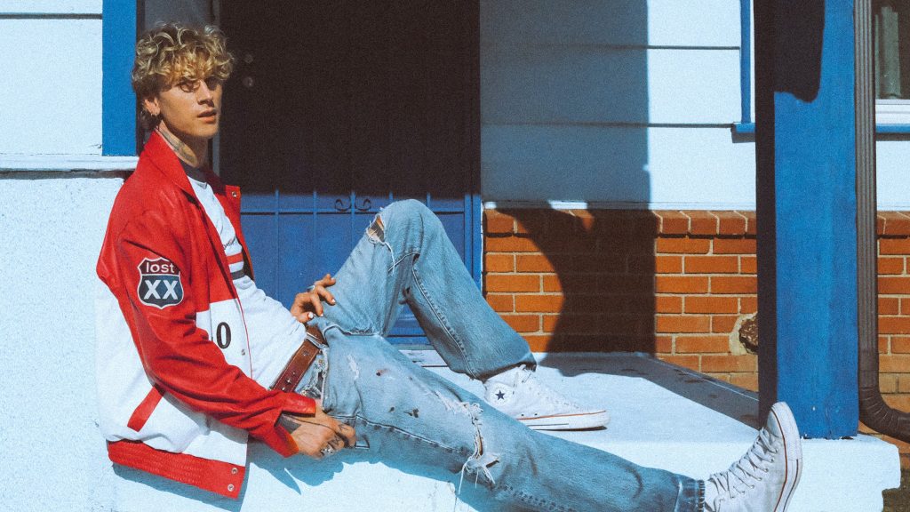 Machine Gun Kelly & Wiz Khalifa Machine Gun Kelly & Wiz Khalifa - North Island Credit Union Amphitheatre - 05050505 1717 2026202620262026